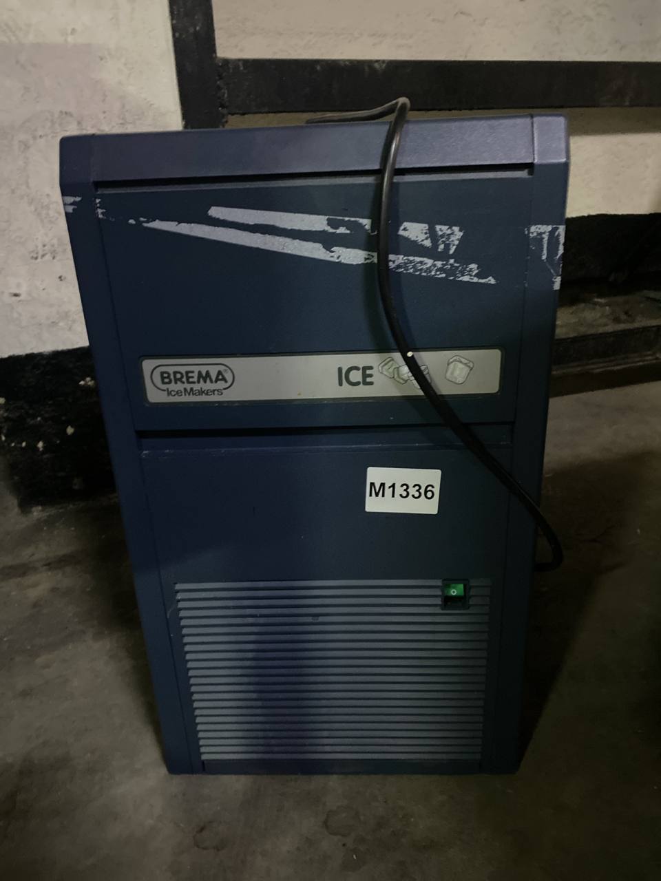 Льдогенератор BREMA CB 184W - компания Кормилец