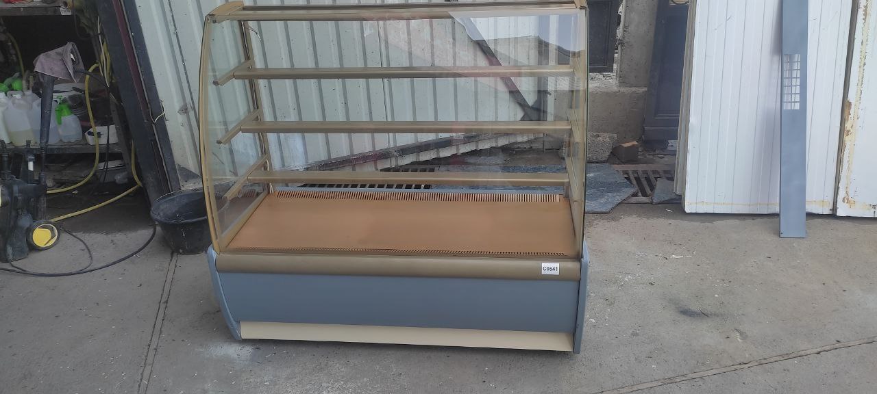 Витрина кондитерская CARBOMA K70 VM 1,3/6-12 - компания Кормилец