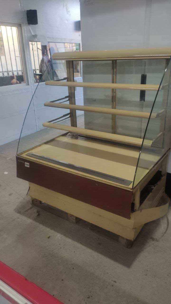 Витрина кондитерская CRYSPI 120/90 - компания Кормилец