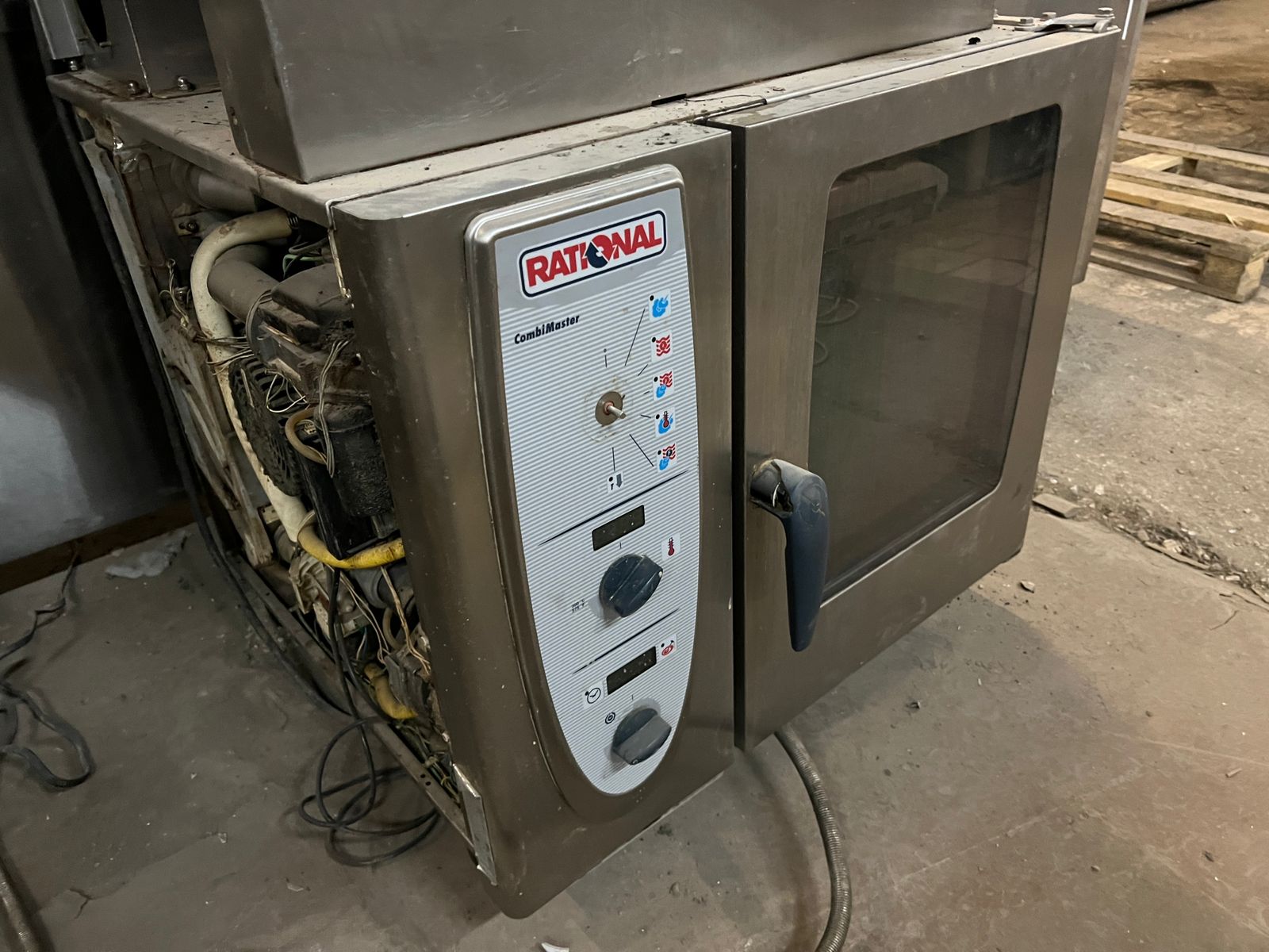 Пароконвектомат RATIONAL CM-61 (газовый) РЕМОНТ - компания Кормилец