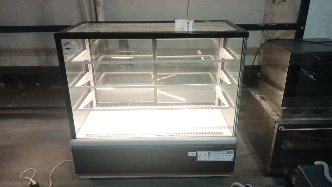 Витрина кондитерская CARBOMA КС70 VV 1,3д кубическая - компания Кормилец