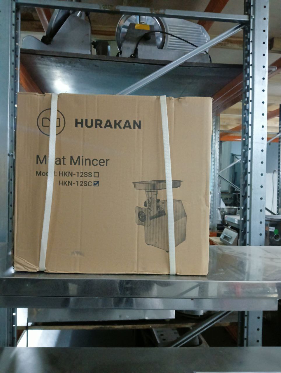 Мясорубка HURAKAN HKN-12SC - компания Кормилец