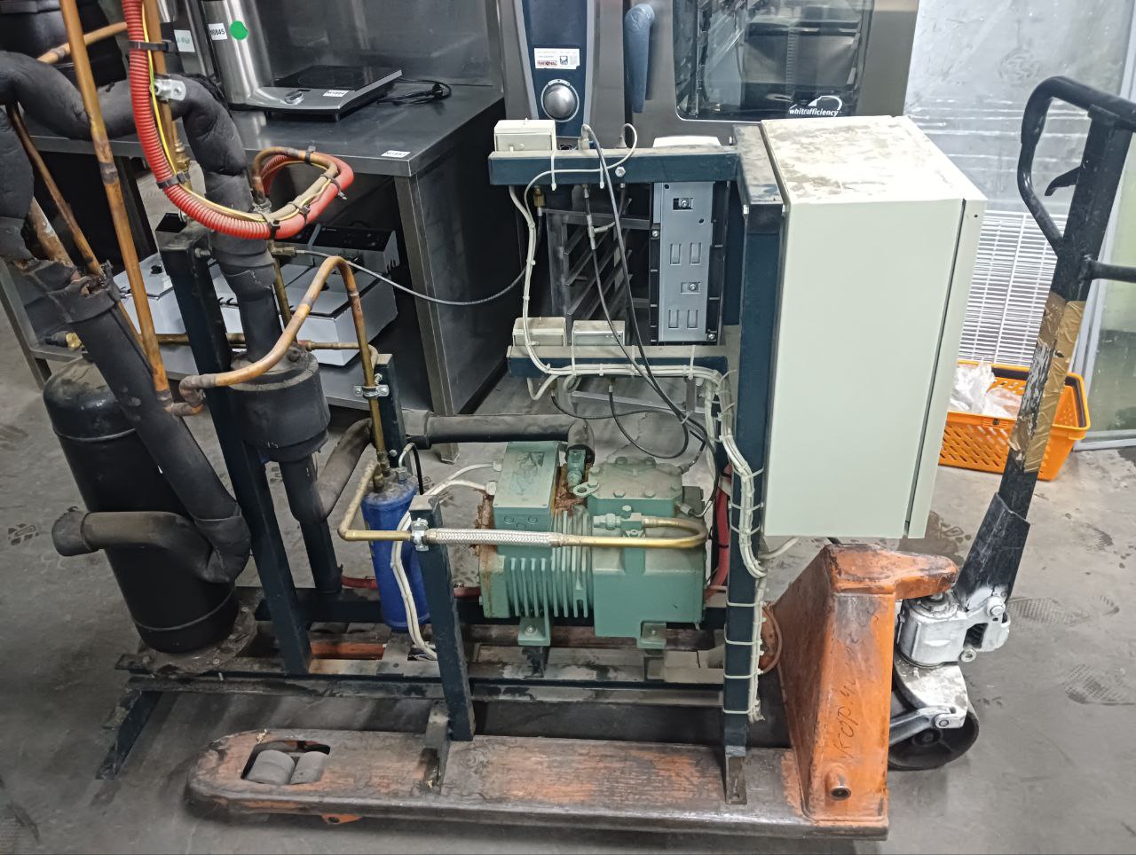 Агрегат на базе компрессора BITZER 2CC-4.2Y-40S - компания Кормилец