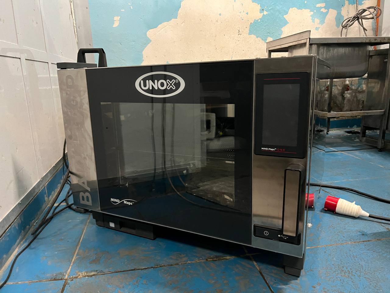 Конвекционная печь UNOX XEBC-04EU-E1R НОВЫЙ - компания Кормилец