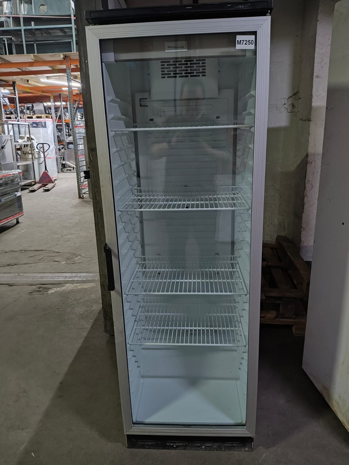Шкаф холодильный 1Д СТ Vestfrost FKG 371(+) - компания Кормилец