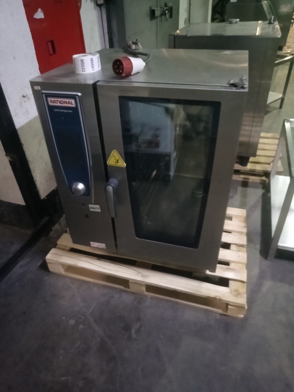 Пароконвектомат RATIONAL SCC WE 101 с подставкой(+) 24000ч - компания Кормилец