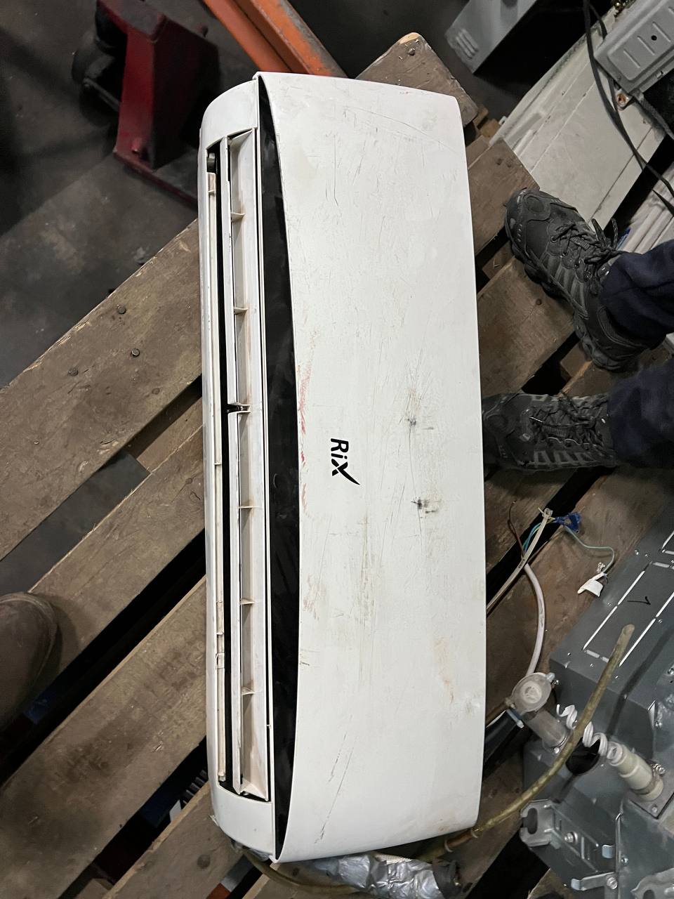 Внутренний блок кондиционера Rix I-W12R - компания Кормилец