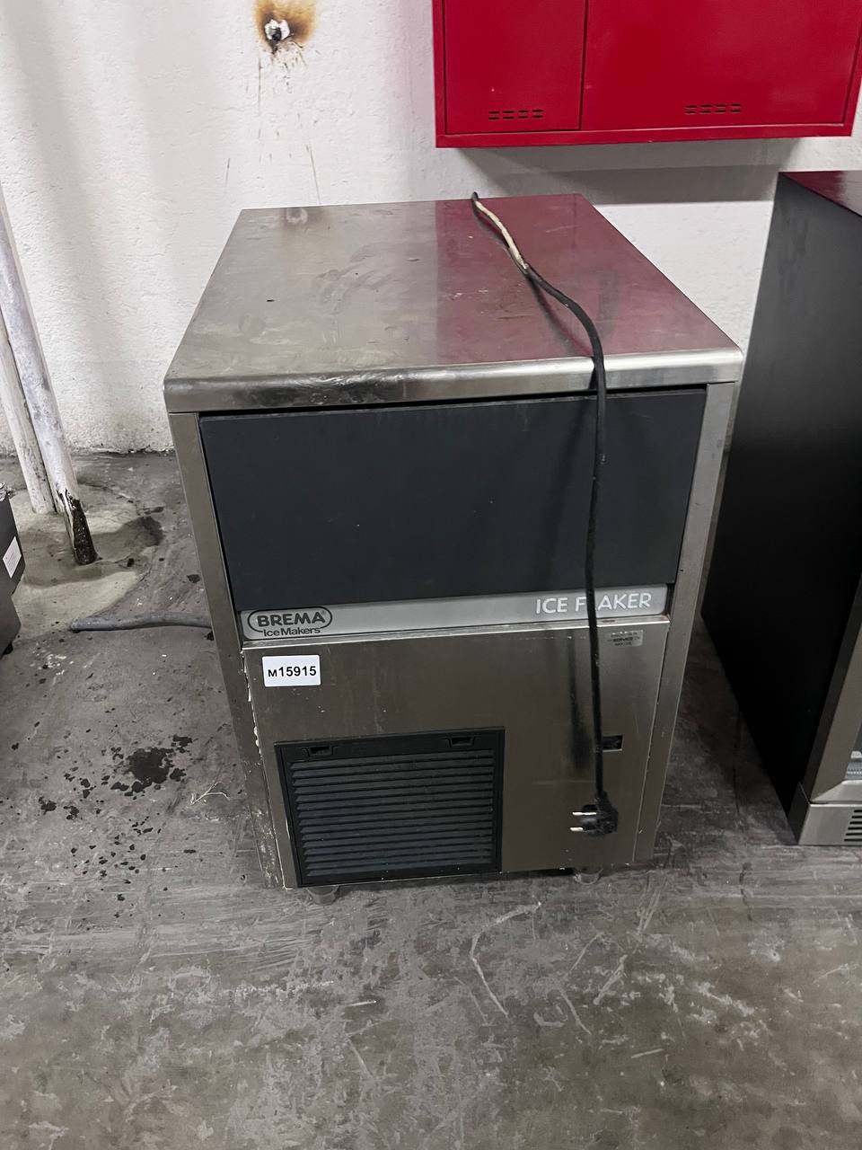 Льдогенератор BREMA GB 902A - компания Кормилец