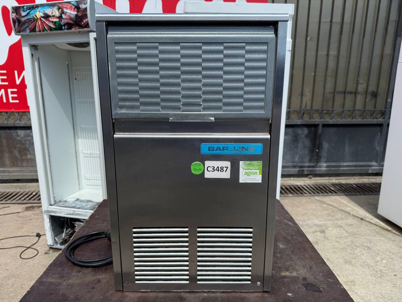 Льдогенератор BAR LINE B 21 WS 230/50/1 / Льдогенератор SCOTSMAN B 21 WS - компания Кормилец